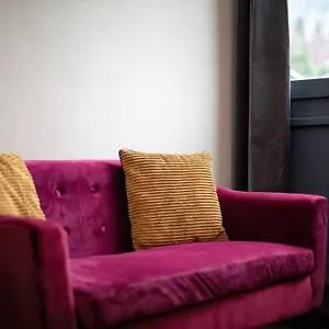 https://beautiful-cosy-modern-studio-in-chamonix-centre.hotels-rhonealpes.com